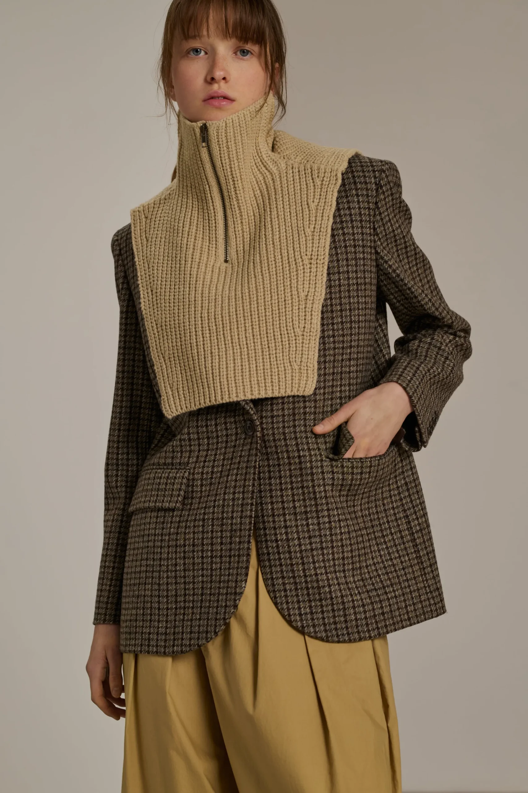 New Soeur col wool beige