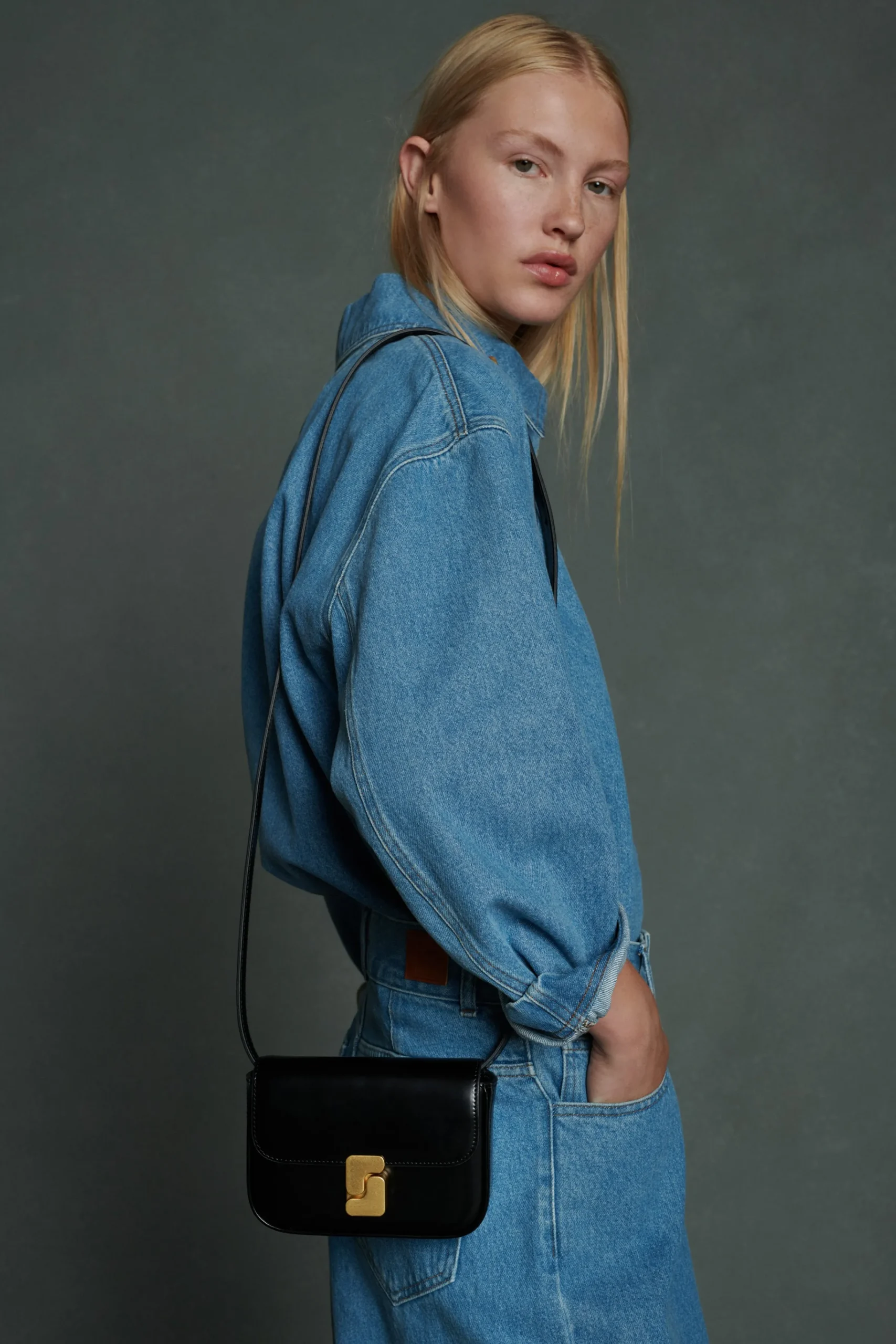 New Soeur sac bell very mini noir